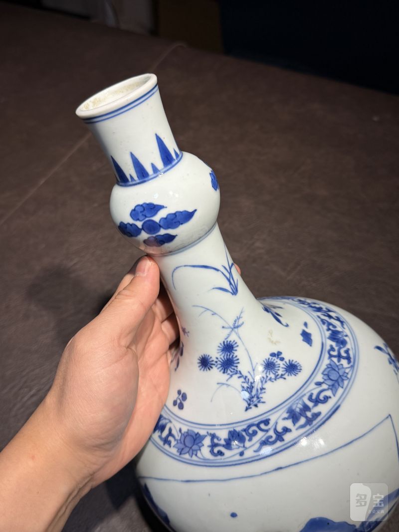明崇祯 青花开光山水图长颈瓶 - 图13